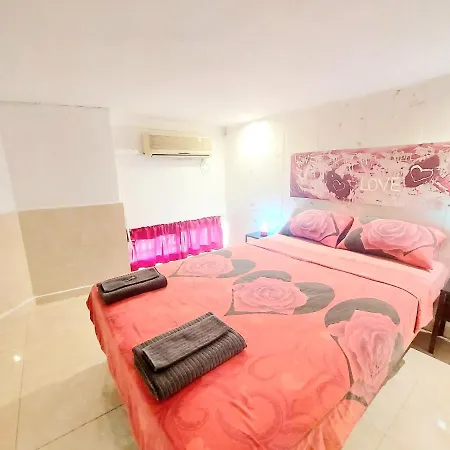 Estudio Duplex Mercado Central Апартаменты *